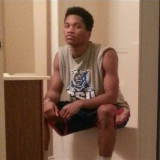 Nathaniel Brown Photo 11