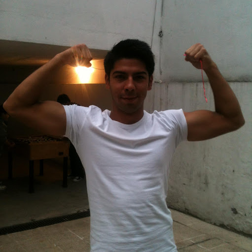 Hector Mendez Photo 7