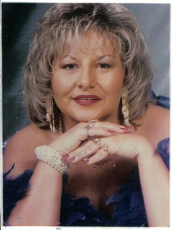 Wanda Kennedy Photo 16