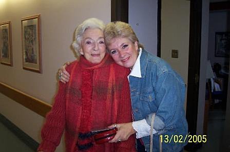Jill Howell Photo 17