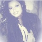 Michelle Santiago Photo 38