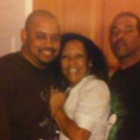 Luz Robinson Photo 20