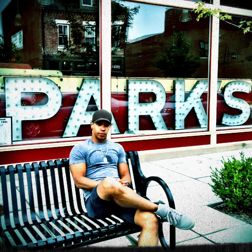Robert Parks Photo 18