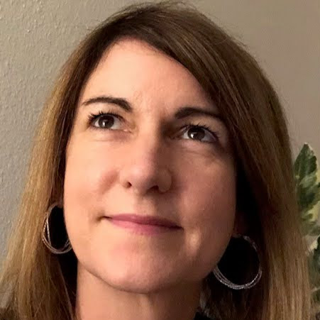 Pamela Edwards Photo 36