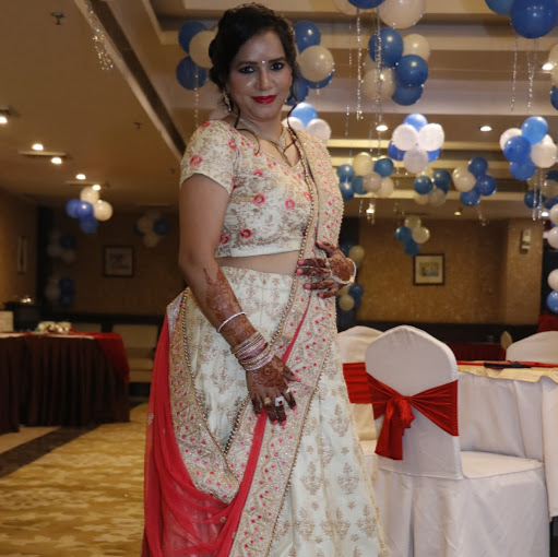 Puja Gupta Photo 31