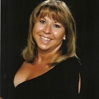 Sheila Pearson Photo 34