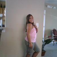 Kimberly Vargas Photo 22