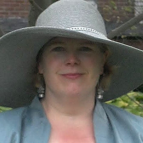 Barbara Sterling Photo 6