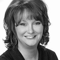 Juanita Davidson Photo 16