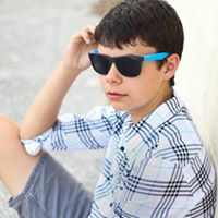 Tyler Reid Photo 45