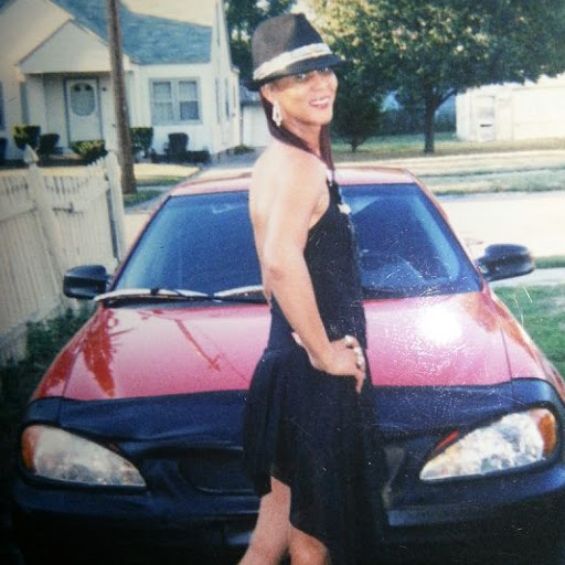 Gloria Brown Photo 19
