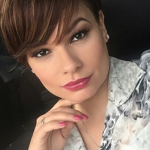 Anna Castillo Photo 11