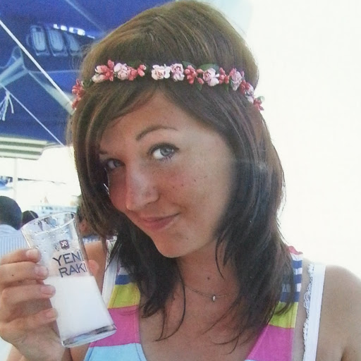 Alisa Schmidt Photo 4