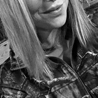 Kelley Mcdaniel Photo 18