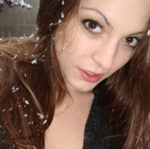 Natalie Rowe Photo 10