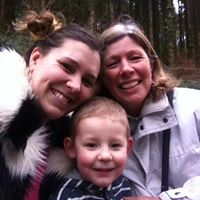 Sarah Devries Photo 38