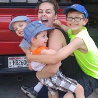 Michelle Esser Photo 11