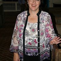 Liz Pierce Photo 36