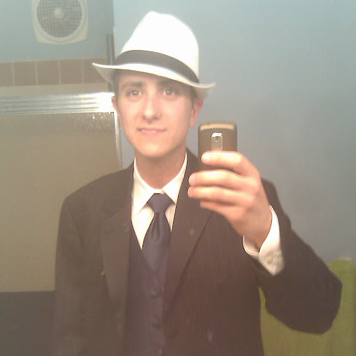 Jared Lewis Photo 3