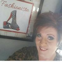 Cindy Devine Photo 32