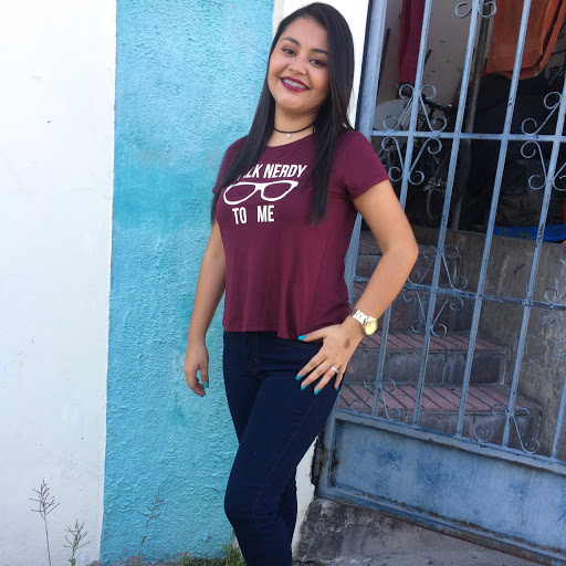 Andrea Perez Photo 42
