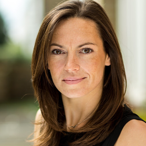 Rachel Waters Photo 34