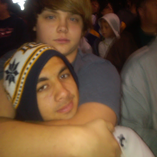 Cody Larson Photo 11