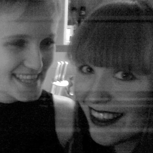 Maria Nicholson Photo 7