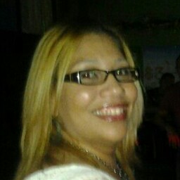 Elizabeth Cortes Photo 16