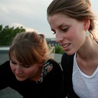 Julia Schweizer Photo 12