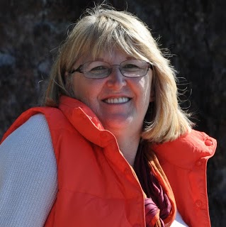 Pauline Henson Photo 15