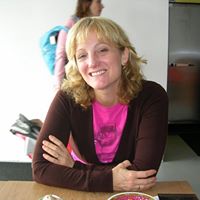 Elizabeth Wild Photo 24