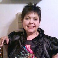 Connie Mendez Photo 7