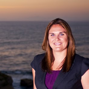 Jennifer Walker Photo 37