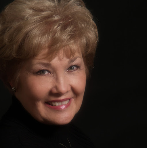 Linda Odom Photo 39