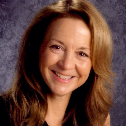 Julie Reed Photo 20