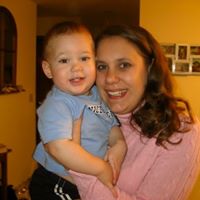 Heather Saavedra Photo 17