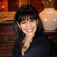 Donna Elliot Photo 5