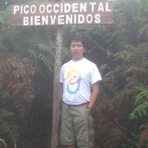 Victor Aguilar Photo 42