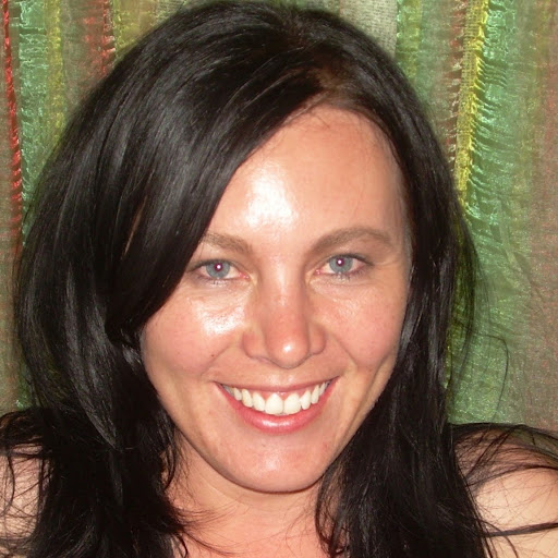 Amanda Newton Photo 40