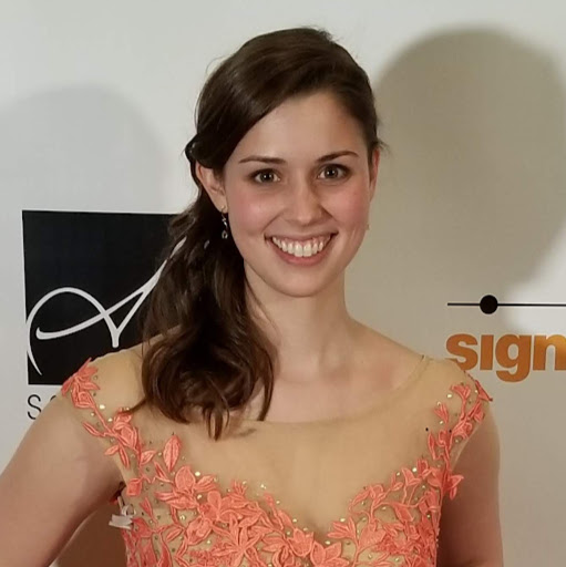 Sara Hoffman Photo 16