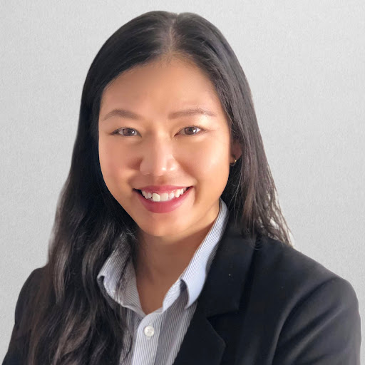 Vivian Vu Photo 41