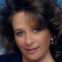 Tina Locke Photo 10