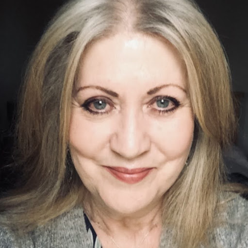 Janice Burns Photo 34