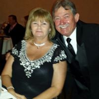 Diane Sanders Photo 18