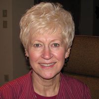 Teresa Olson Photo 32