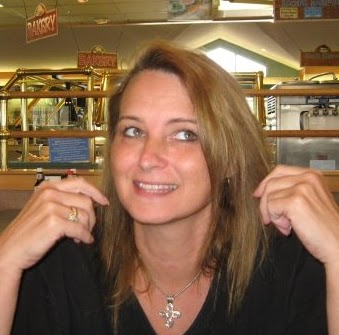 Lorrie Ross Photo 16