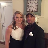 Amanda Hutchins Photo 22