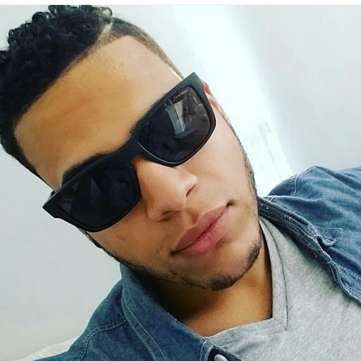 Luis Pena Photo 42