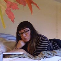 Julia Brooks Photo 23